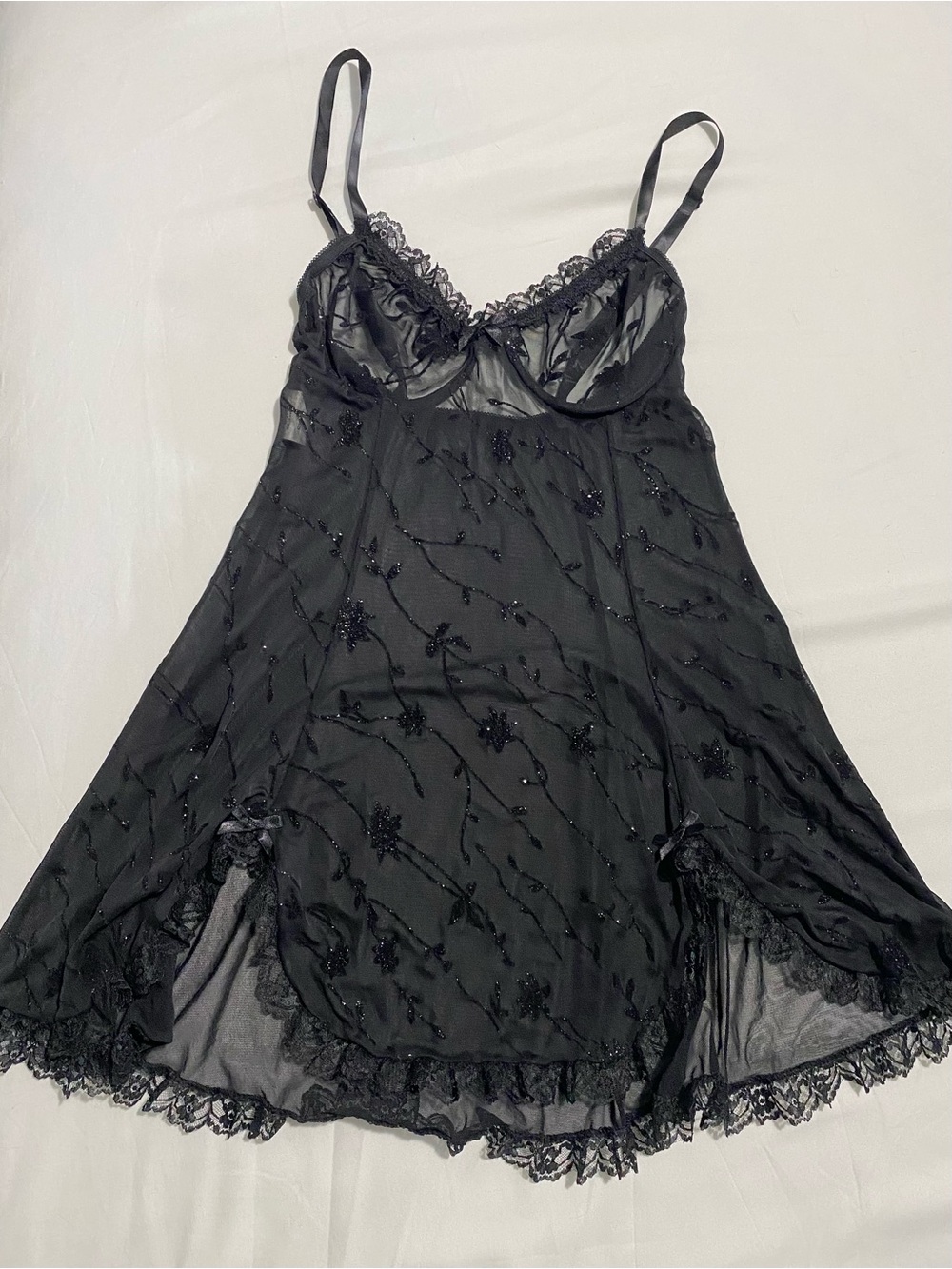 Elegant Black Lace Chemise Slip